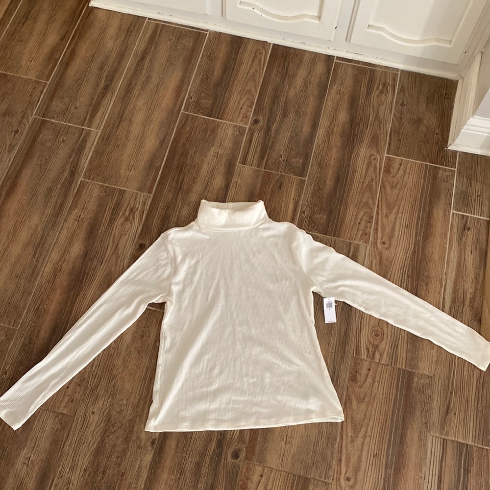 Rib knit turtleneck